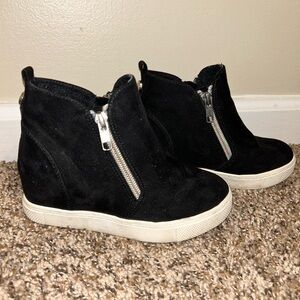 Steve Madden Girls Wedge Booties size 13